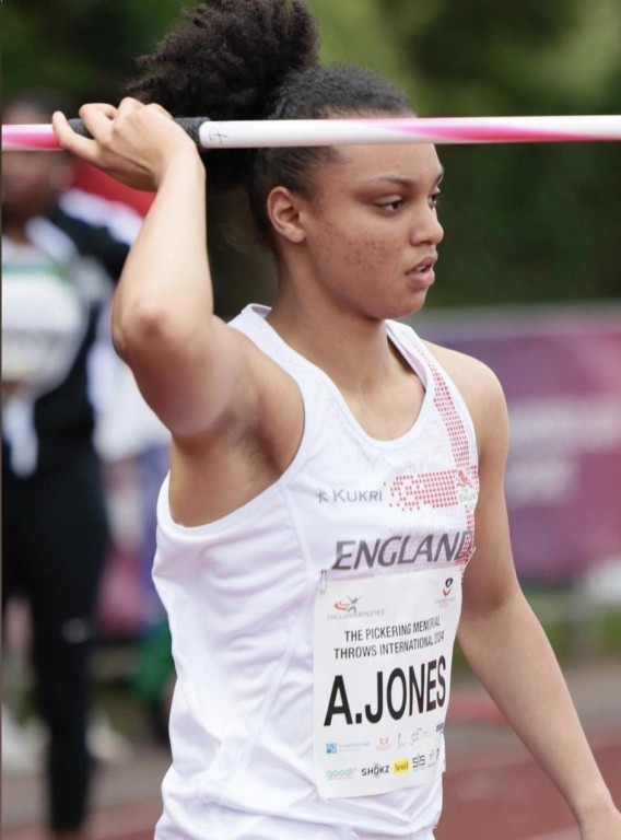 Ayesha Jones 1